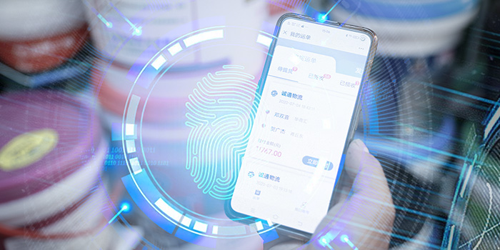 將消費(fèi)端互聯(lián)網(wǎng)支付手段應(yīng)用到物流場(chǎng)景，以物流為抓手連接上下游商貿(mào)制造業(yè)，實(shí)現(xiàn)了物流行業(yè)從發(fā)貨到收貨的全程支付在線化。同時(shí)，基于客戶需求，逐步衍生出系列供應(yīng)鏈金融服務(wù)。