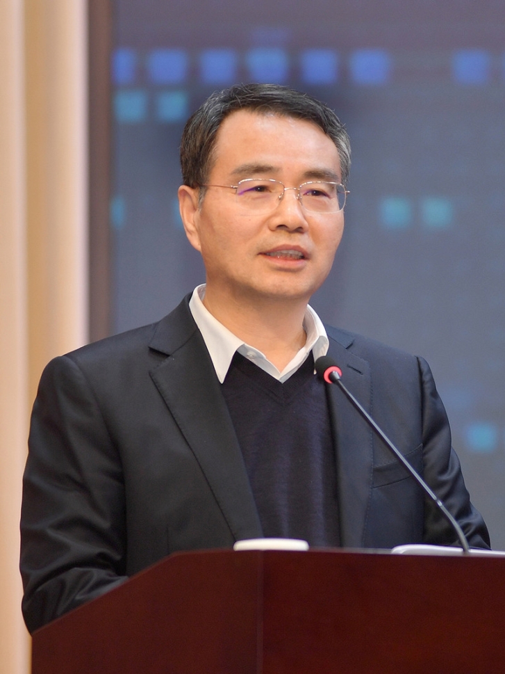 1642218129678714tKRu.jpg 董事長(zhǎng)照片_副本.jpg