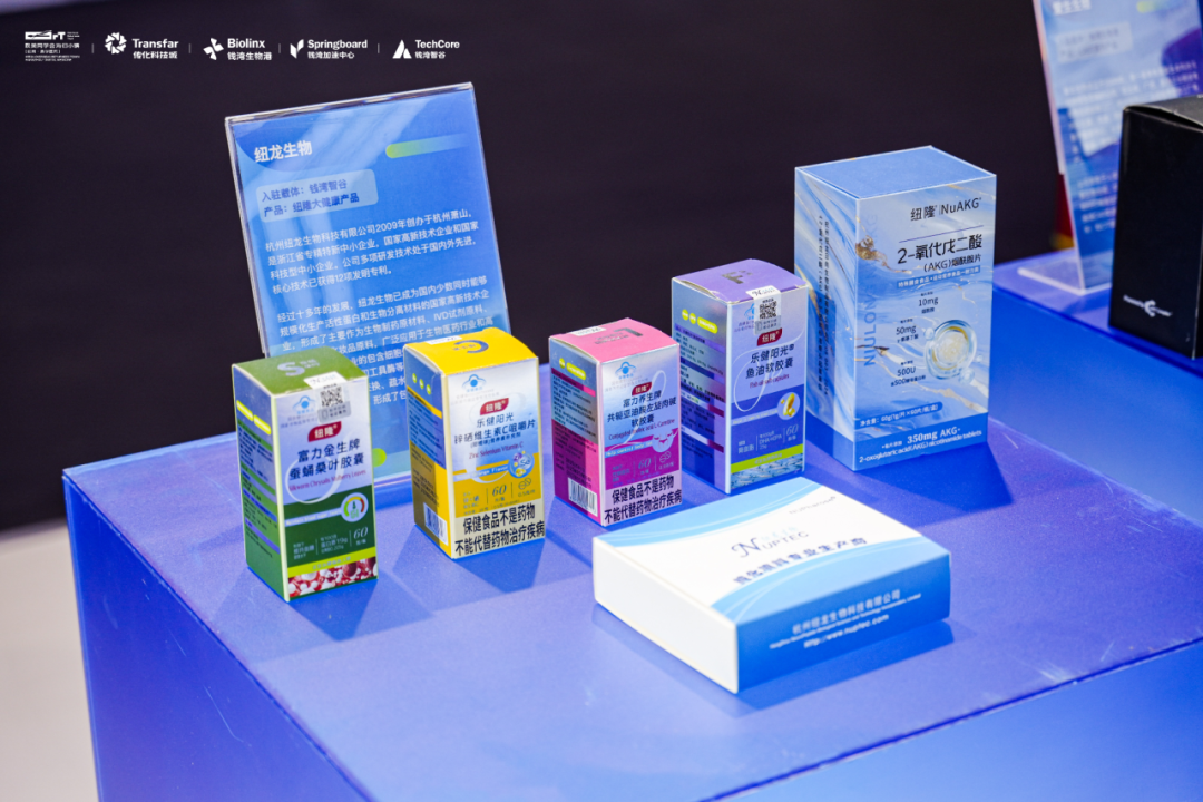 1759973332865196EI2C.png 640 (4).png